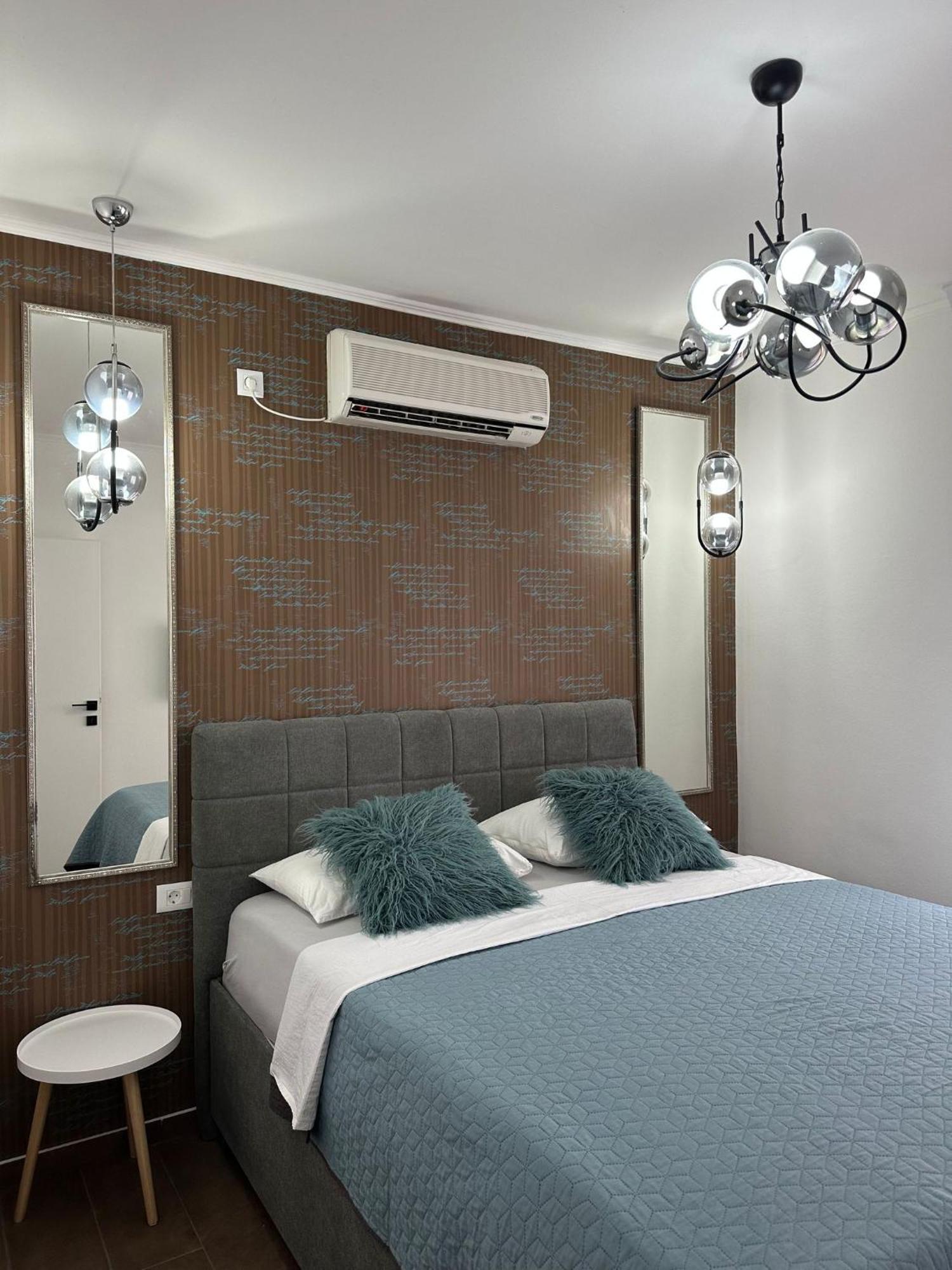 Apartments Brac Supetar Quarto foto