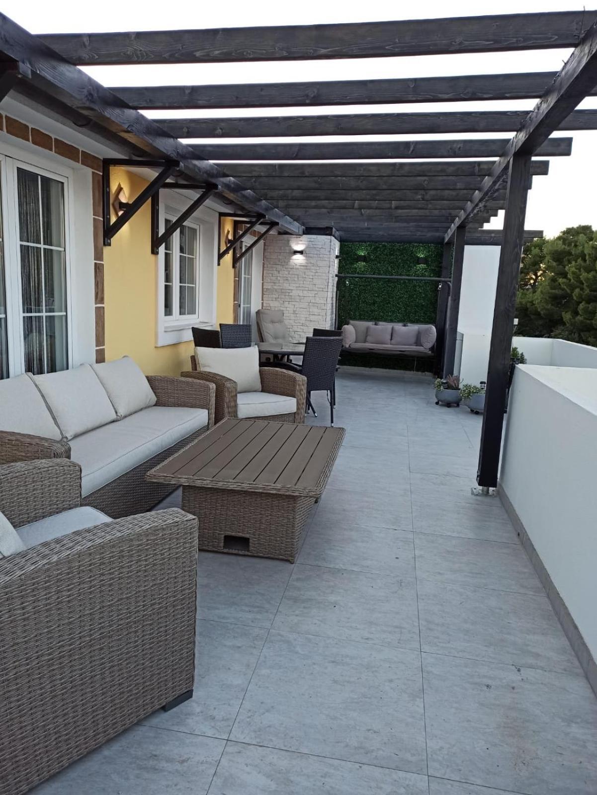 Apartments Brac Supetar Exterior foto