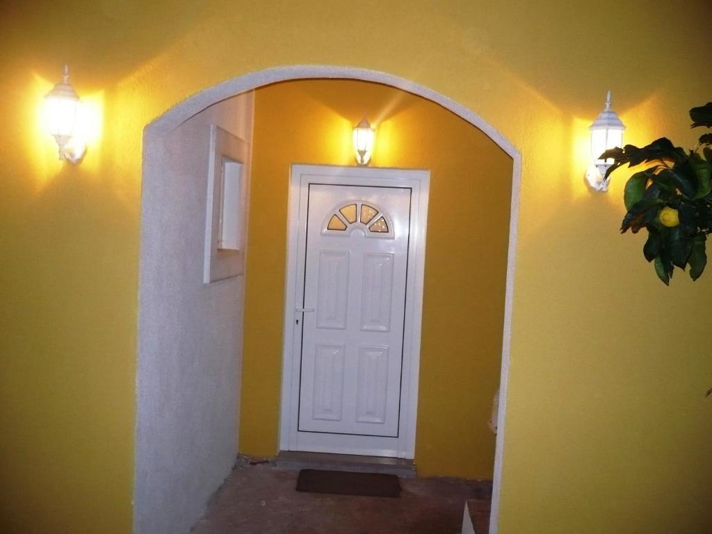 Apartments Brac Supetar Quarto foto