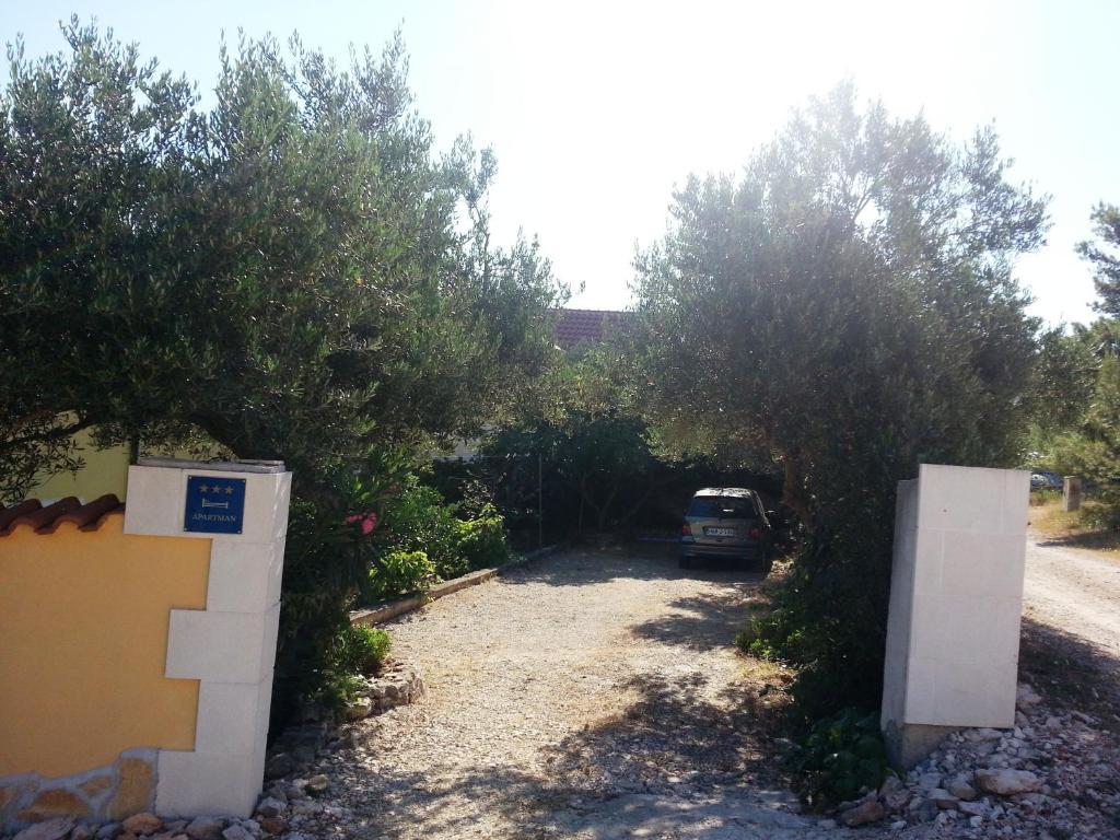 Apartments Brac Supetar Exterior foto